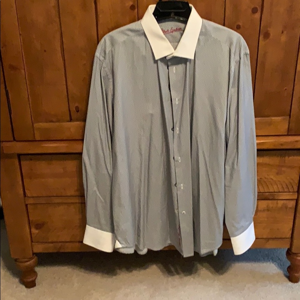 Robert Graham grey and white shirt. EUC.